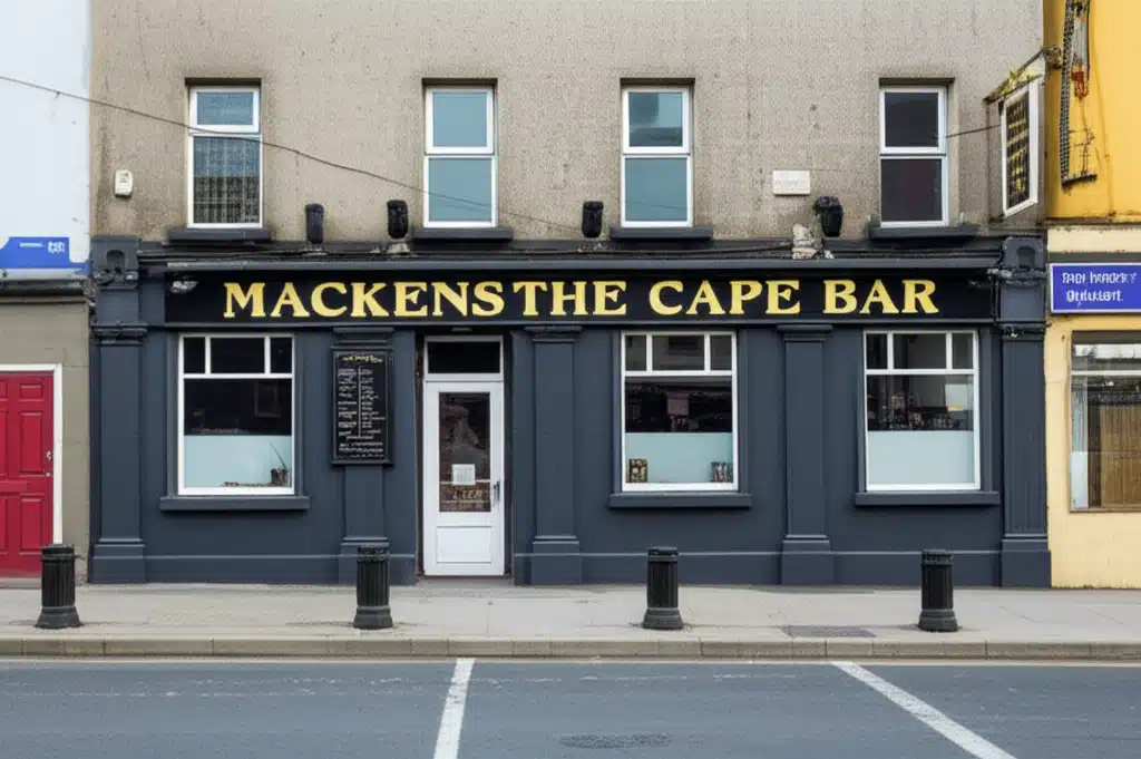 Mackens The Cape Bar, The Undertakers 1 Mackens Cape Bar, The Undertakers: Tionól Pubs i gCathair Chorcaí