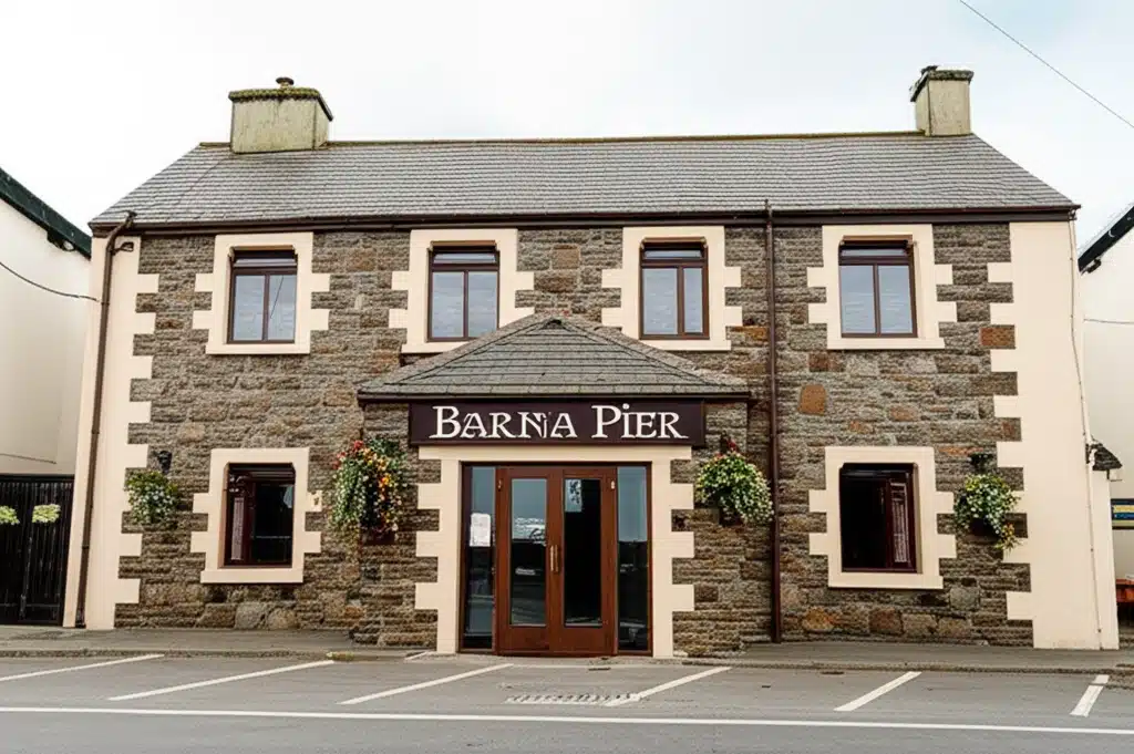 Barna Pier 1 **Ponta Bharna: Radharc Breá ar an gCéibh**