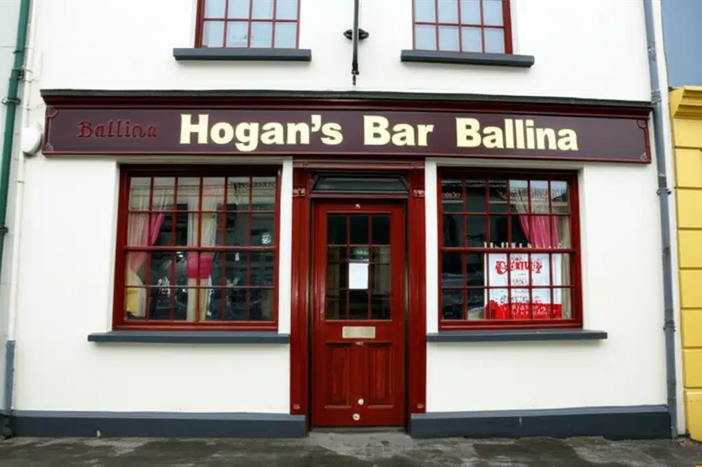 Hogan's Bar, Ballina 1 Tá an t-óstán Hogans Bar, Ballina, áirithe mar áit iontach le haghaidh ceoil, bia agus deochanna. #HogansBar #Ballina #É