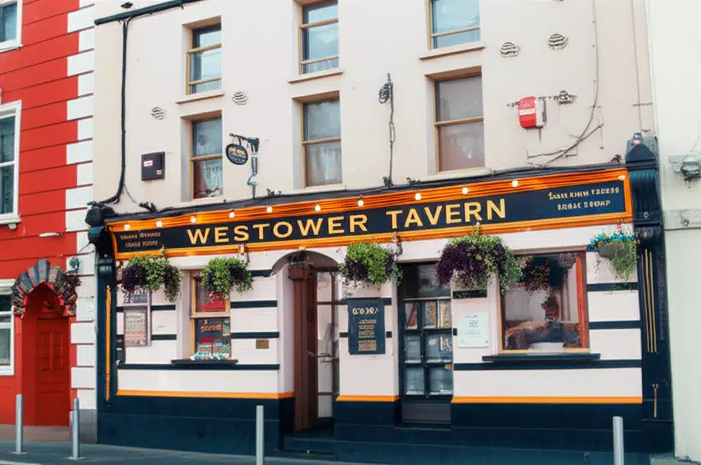 Táisceart Westower Tavern: Tionscal Bia agus Deochanna