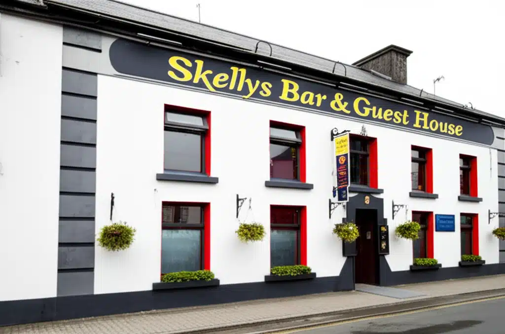 Skellys Bar & Guest House 1 Tigh Tairne Skellys & Teach Ósta: Áit Foirfe le hAghaidh Óstánachta